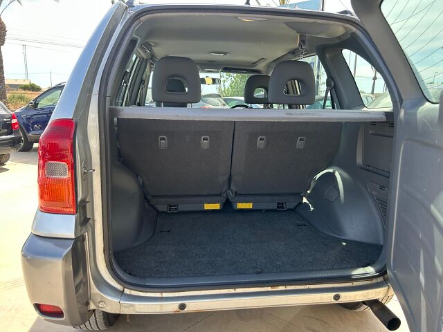 TOYOTA RAV 4 GX 2.0 VVTI 4X4 UK PLATED RHD IN SPAIN 130000 MILES SUPERB 2003